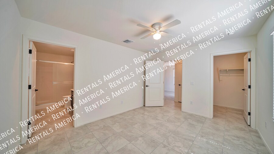 Building Photo - 8803 E Stone Meadow Cir