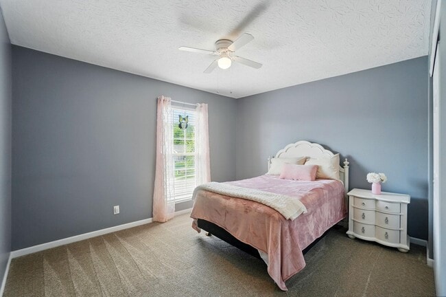 Building Photo - 2496 Frontier Dr