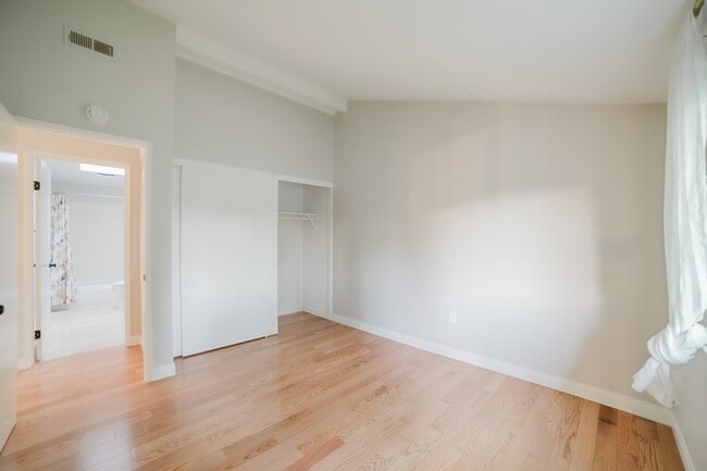 Building Photo - 1811 Autumn Pl