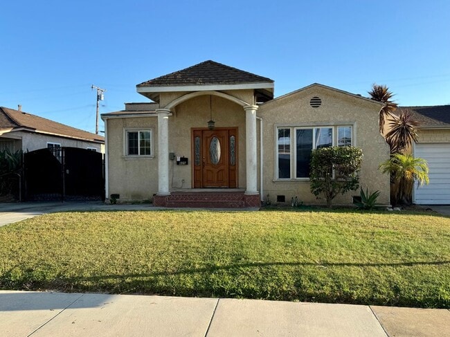 Primary Photo - 825 San Marino Ave