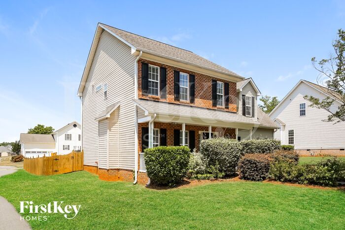 Building Photo - 5816 Brakenwood Dr