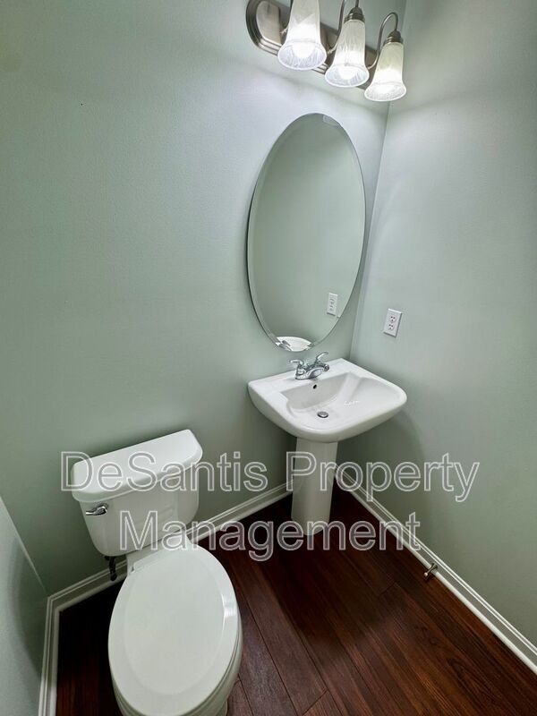 Building Photo - 307 Marshall Heights Dr