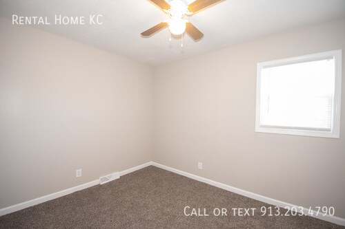 Building Photo - 1016 W Ashbury St