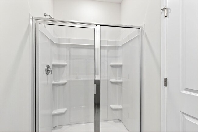 Building Photo - Horton Park Gem: Spacious 4-Bed, 3.5-Bath Townhome