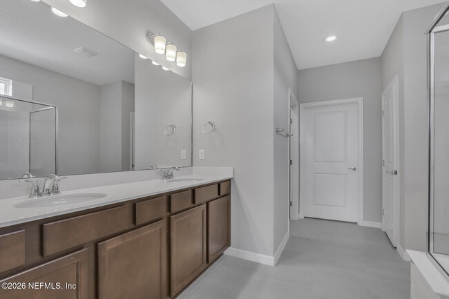 Building Photo - 351 Beechnut Cir