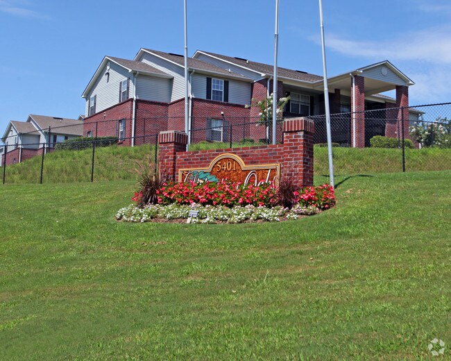 Livingston Oaks Apartments 5401 Livingston Oaks Cir Birmingham AL