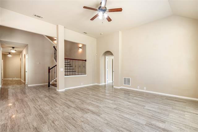 Building Photo - 707 Crestridge Cir