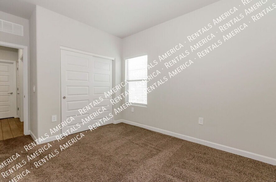 Building Photo - 10151 N Sand Sage Trail