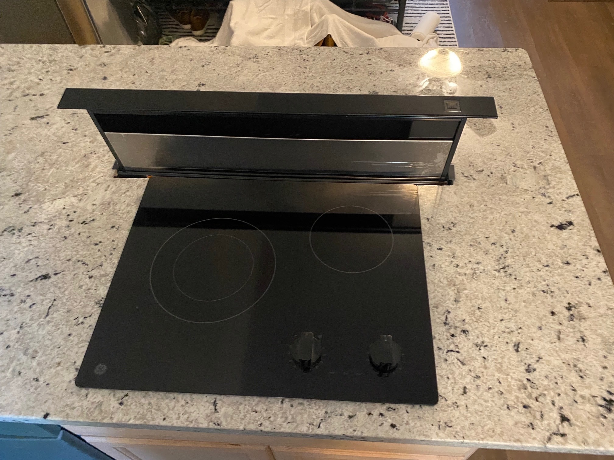2 Burner Cooktop and Ventilation - 420 Cardigan Cir SW