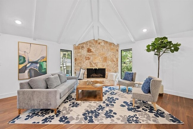 Building Photo - 7518 Stonecliff Dr