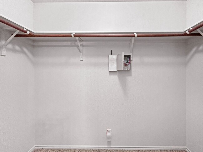 Building Photo - Charming 4-Bedroom Living in Desirable Converse Area