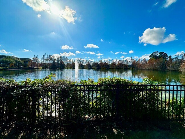 Building Photo - Mosaic 2533