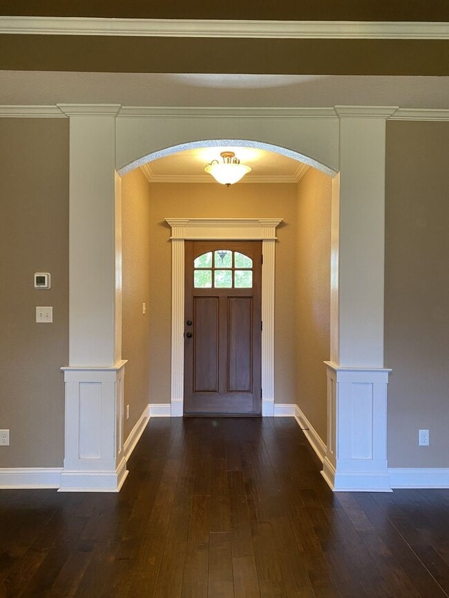 Building Photo - Adorable home in Lowndes County