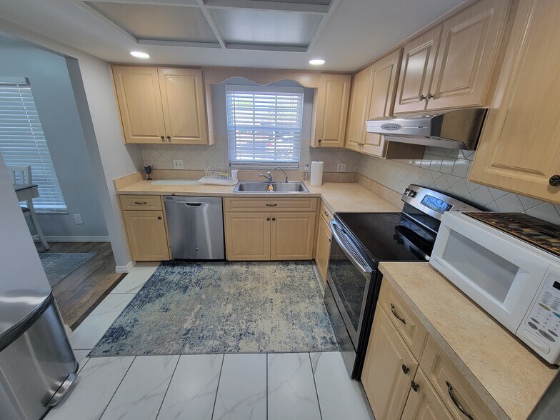 Kitchen - 1335 85th Ter N