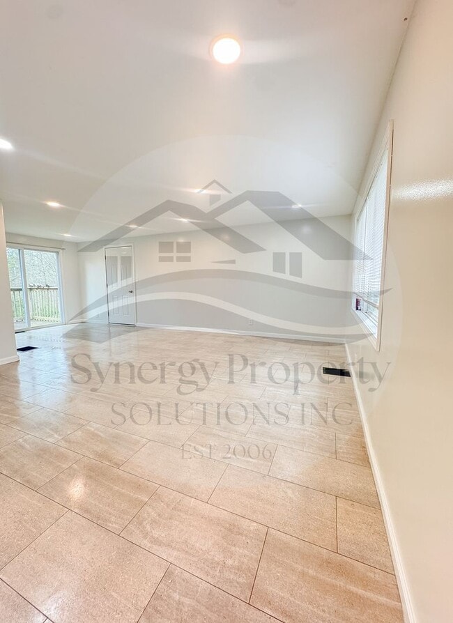 Building Photo - Lexington Ranch