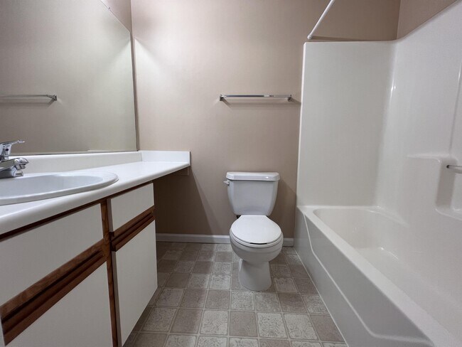 Building Photo - 5205 University Commons Dr