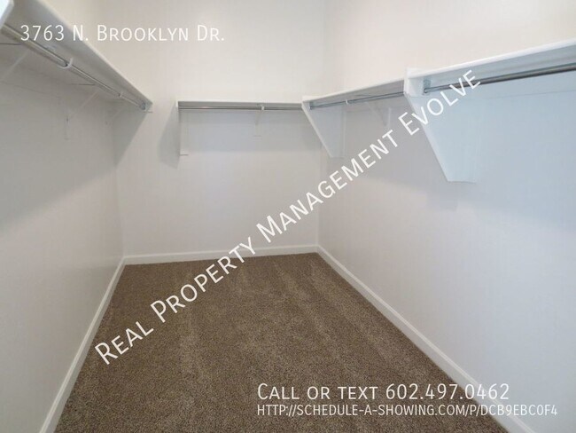 Building Photo - COME TOUR TODAY!