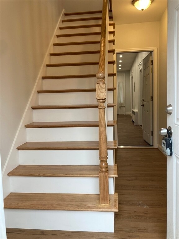 Building Photo - 78 W Central St