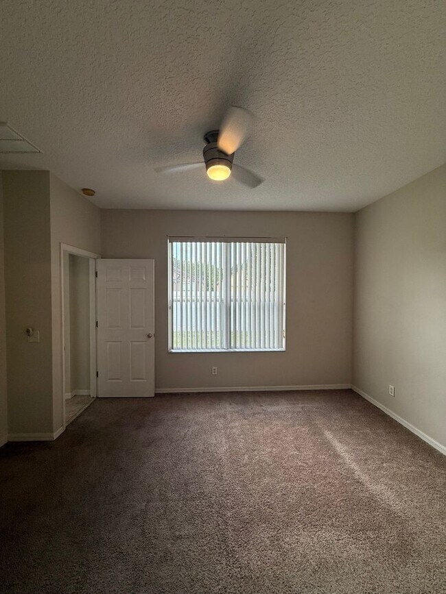 Building Photo - Chickasaw Place 3 Bedroom +Office or 4th B...