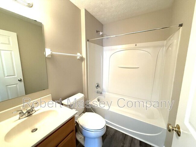 Building Photo - 7042 Shanty Creek Dr