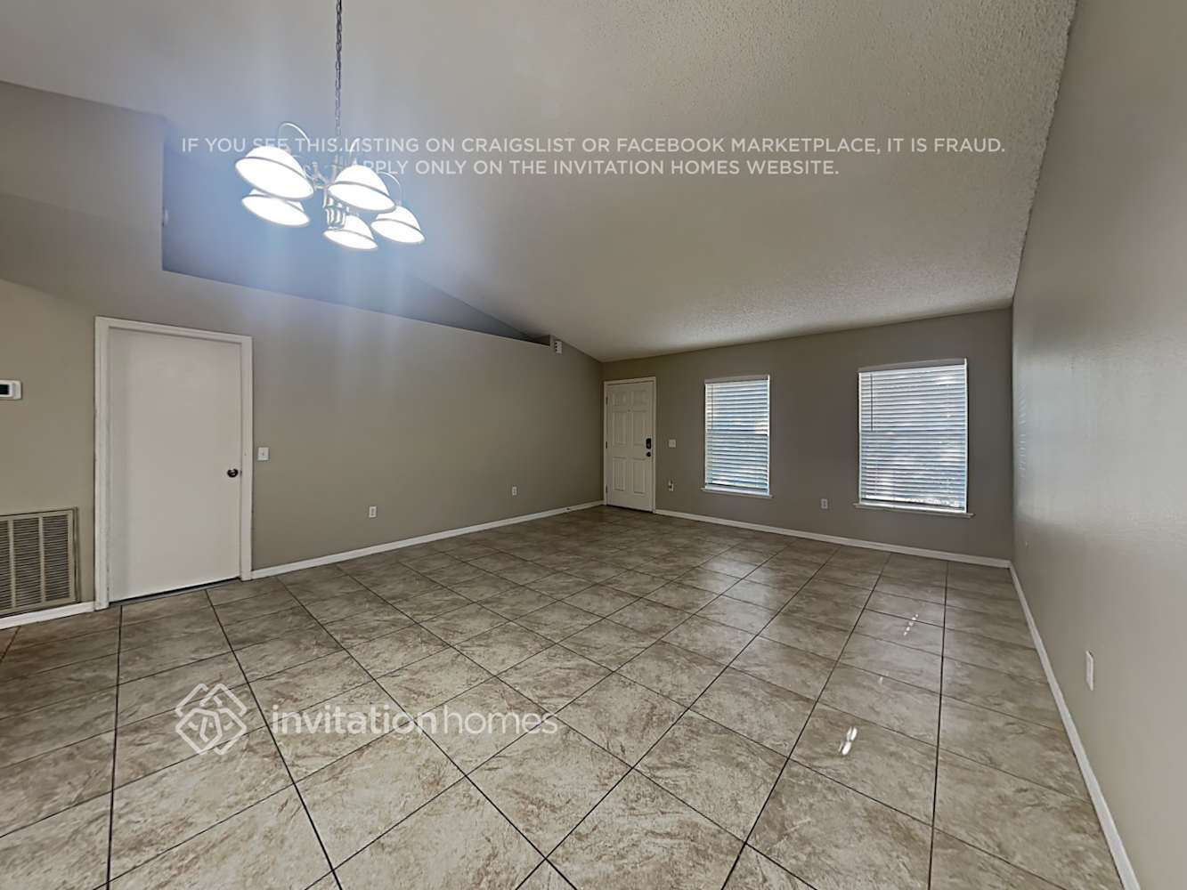 Building Photo - 5627 Oakwood Knoll Dr