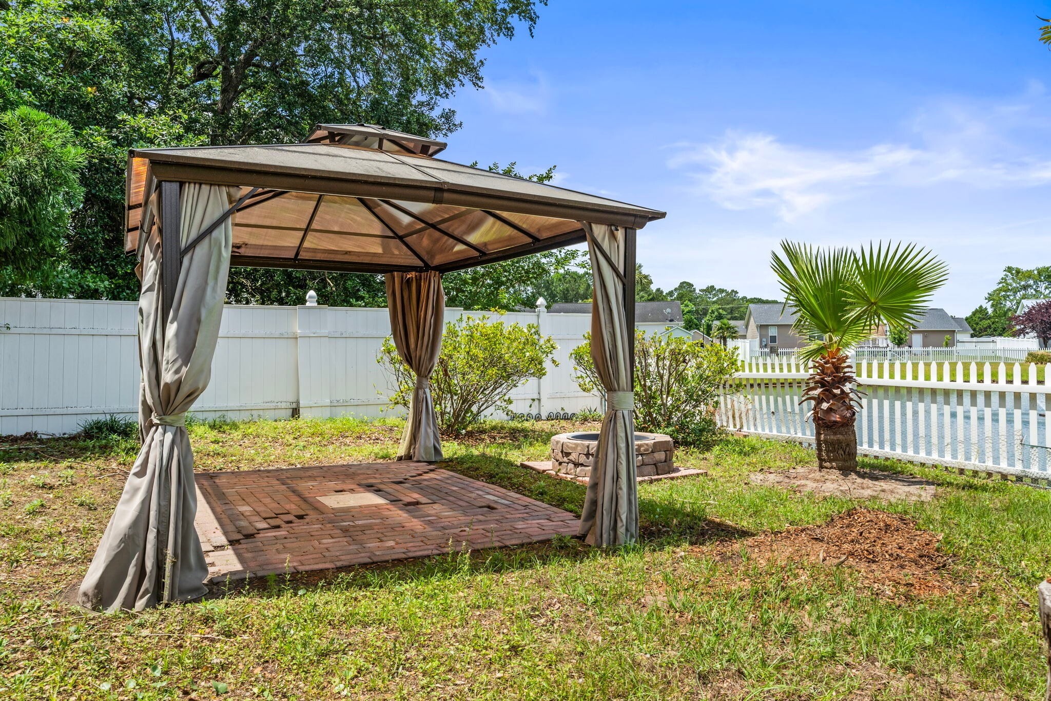 Building Photo - 257 Stone Throw Dr