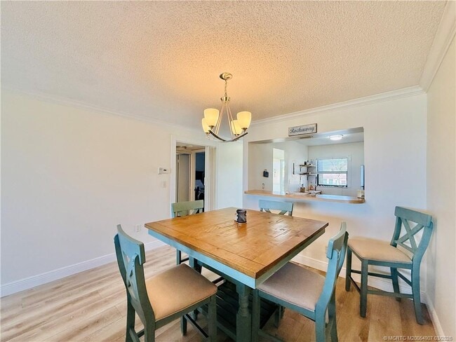 Building Photo - 7410 S Ocean Dr