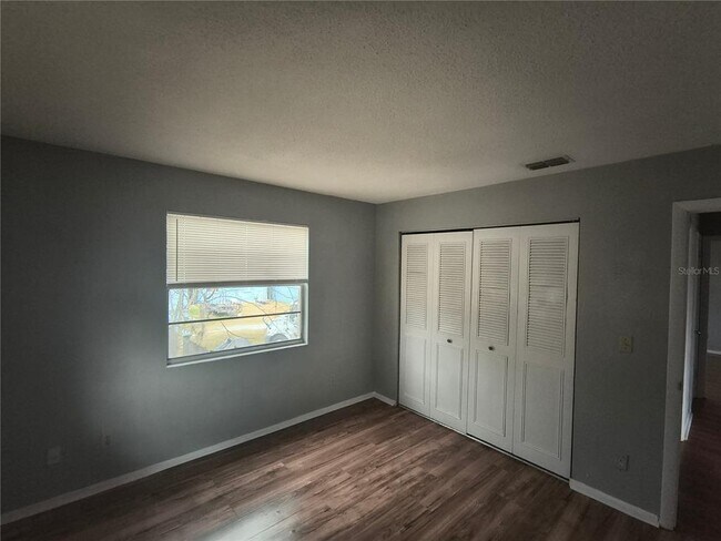 Building Photo - 321 S Adams St