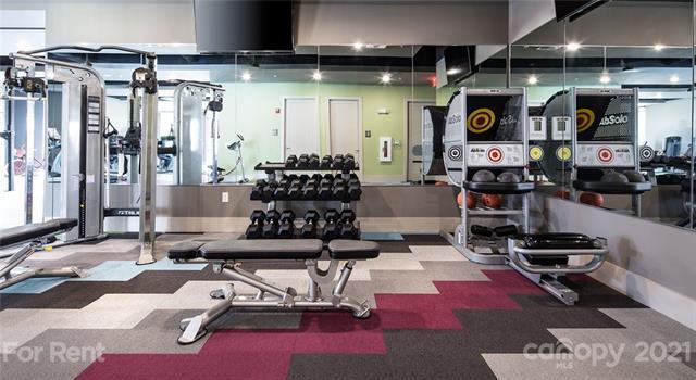 Building Photo - 1310 Iris Dr