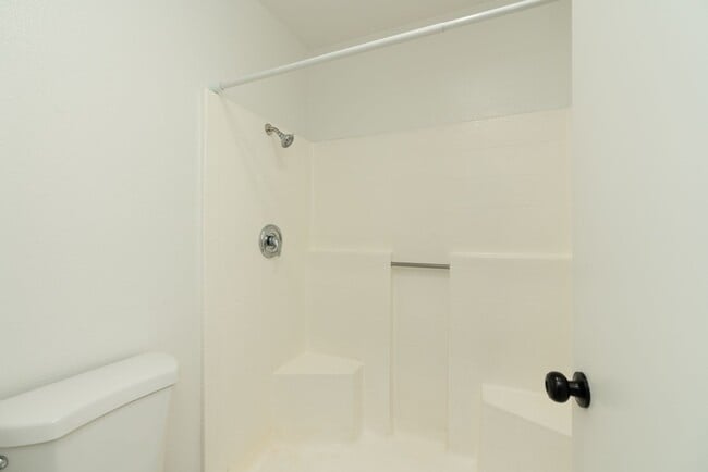 Building Photo - ***RANCHO PENASQUITOS BEST KEPT SECRET 2 B...