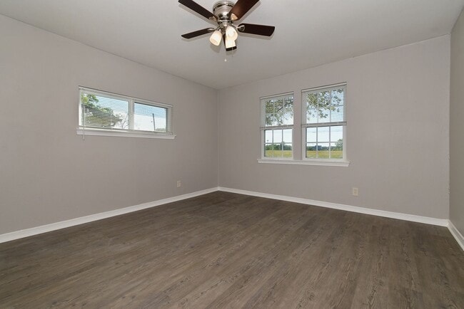 Building Photo - 50003 Del Ra Dr