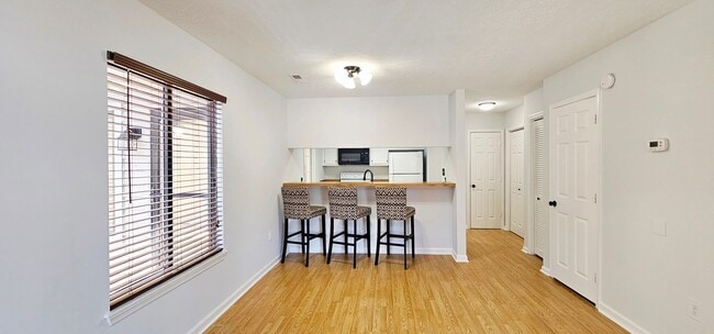 Building Photo - Ocean Pines II - Stunning Coastal Townhome...