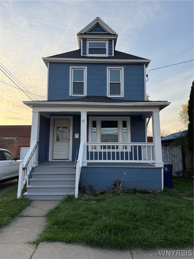 Building Photo - 18 Buffum St