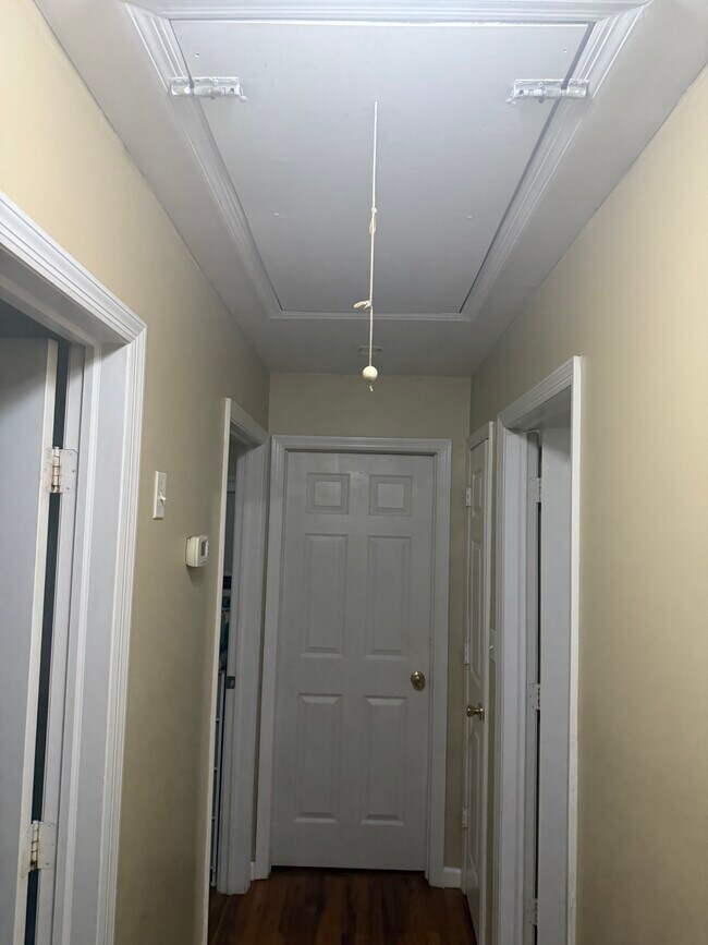 Building Photo - 1336 K St