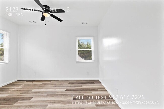 Building Photo - 2123 Harden St