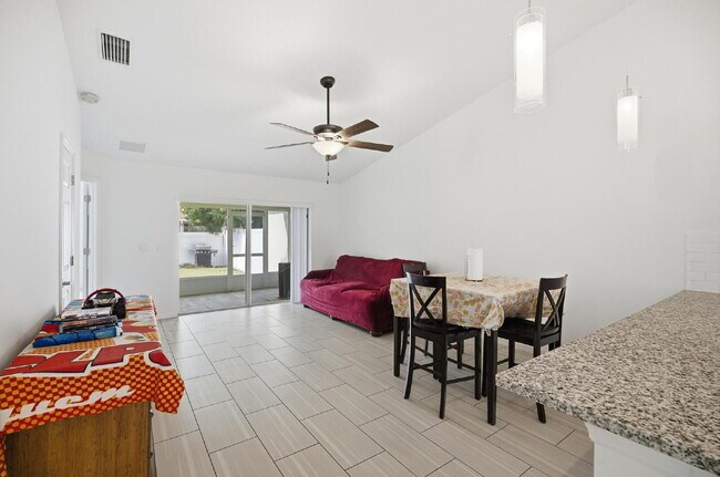 Building Photo - MATANZAS WOODS