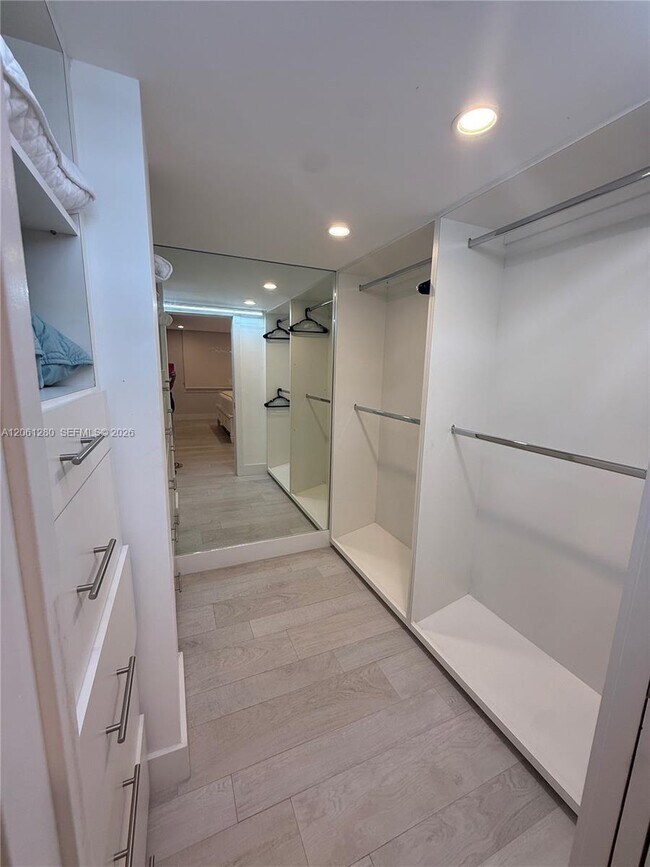 Building Photo - 5555 Collins Ave