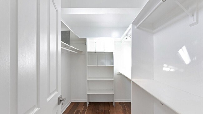 Building Photo - eautifully Upgraded Home on a Prime Corner...