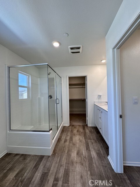 Building Photo - 28798 Enclave Ln