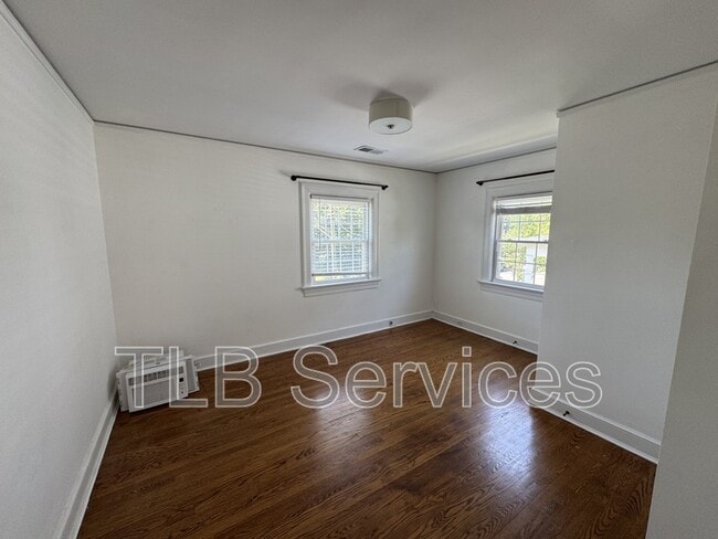 Building Photo - 310 Yeardley Ave