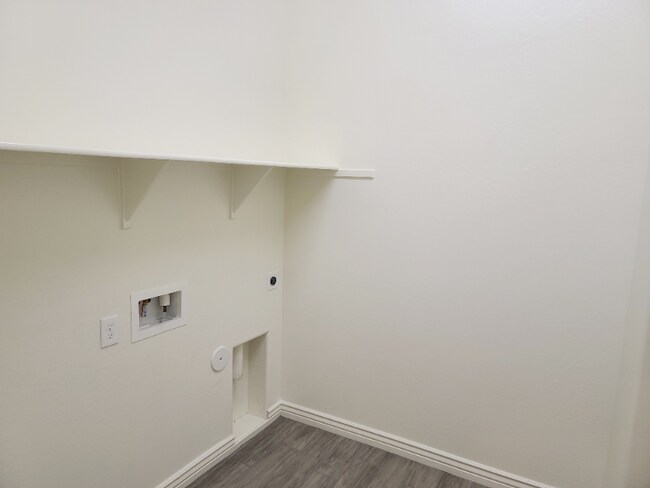 Building Photo - 20917 E Reins Rd