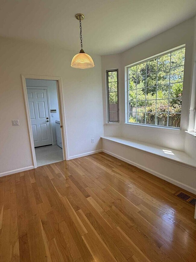 Building Photo - Tucked-Away Tudor Gem Near Atherton
