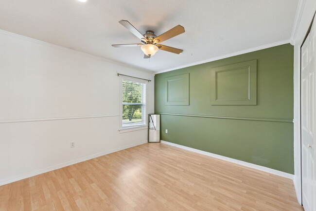 Building Photo - 4920 Hook Hollow Cir