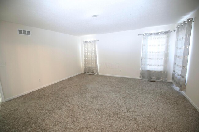 Building Photo - 216 Old Bay Dr