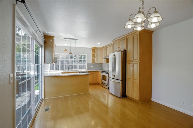 Building Photo - 47450 Cholla St