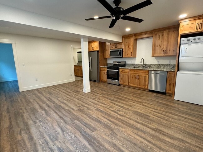 Interior Photo - 848 W 1st Street