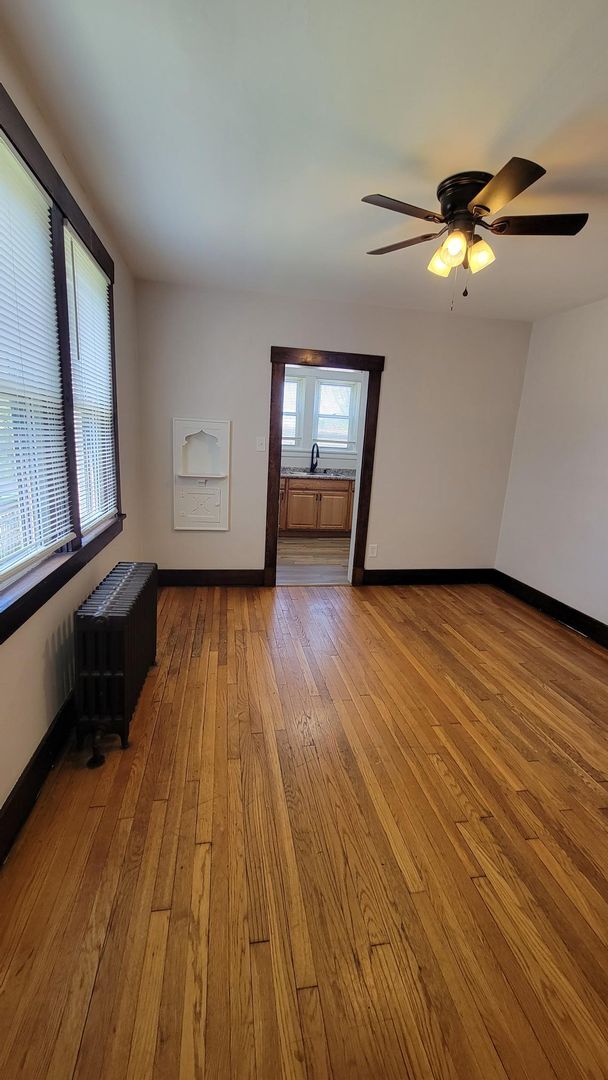 Building Photo - 226 Sunnyland Ave