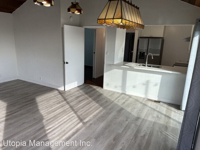 Building Photo - 3 br, 2 bath House - 1229 Maple Ave