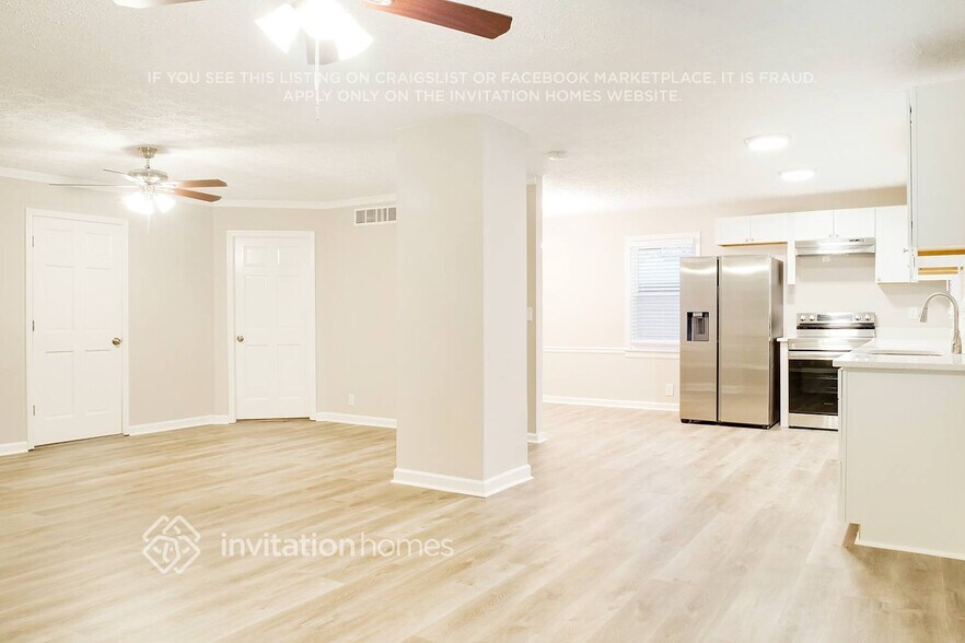 Building Photo - 1804 Glenhaven Cir