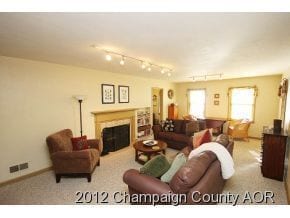 Building Photo - 3 Bedroom close to parks and schools